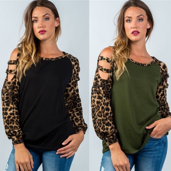 CUT OUT LEOPARD SLEEVE SOFT TOP in black - Picture 8 of 8